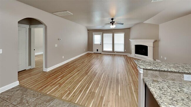 Building Photo - 11305 NW 94th St