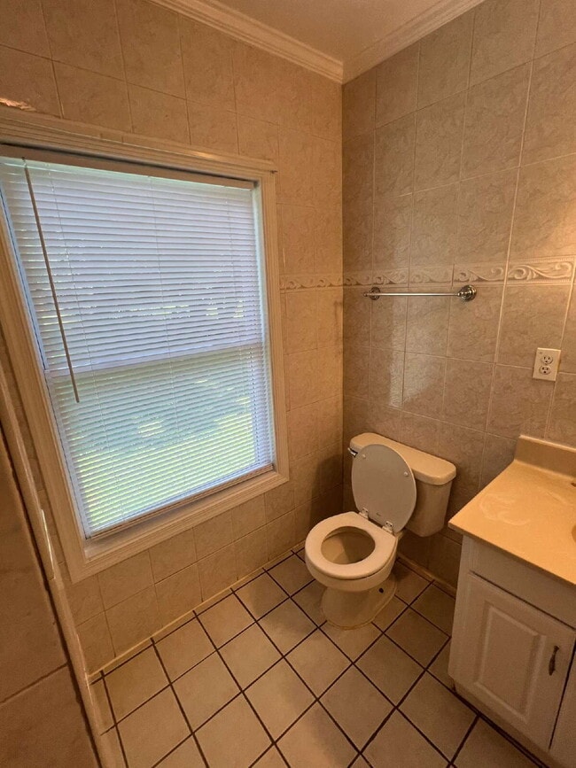 Building Photo - Charming 2-Bedroom Home Plus Bonus Attic S...