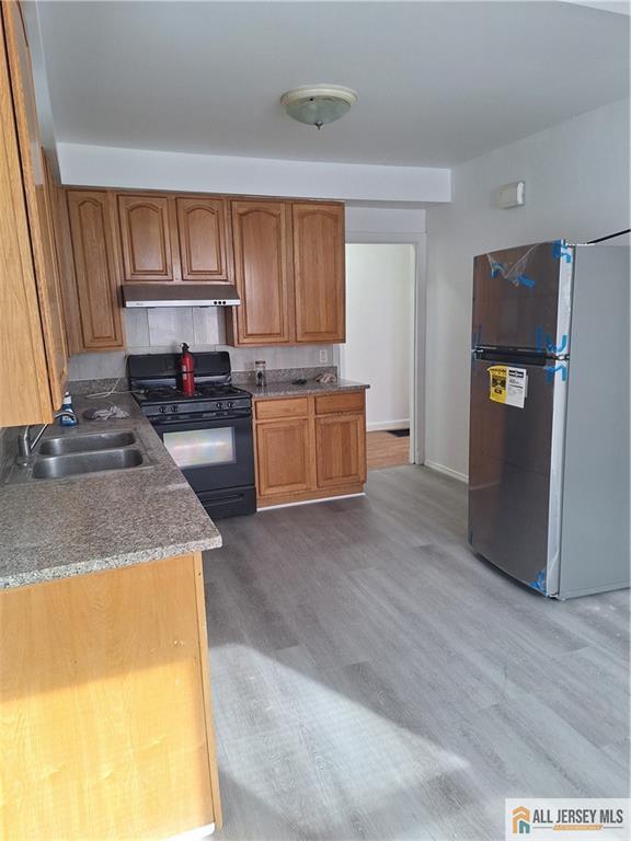 Building Photo - 4087 Woodbridge Ave