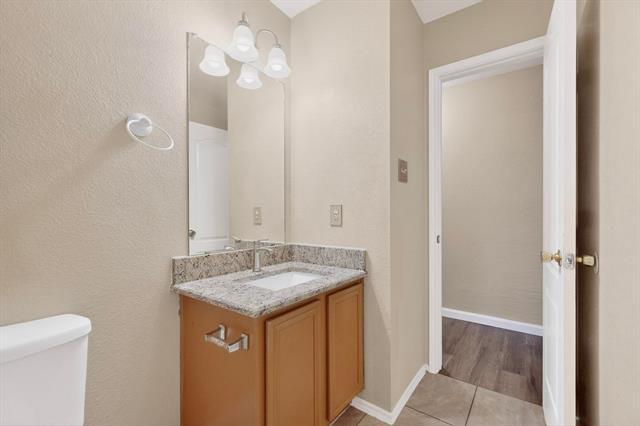 Building Photo - 6721 Waterlilly Dr