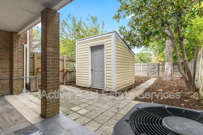 Building Photo - 1216 Bunsen Ct