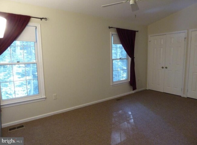 Building Photo - 21 Englishman Ct