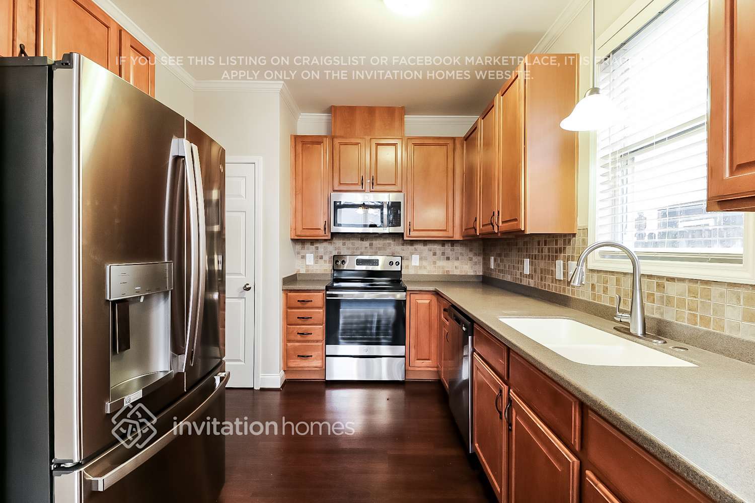 Building Photo - 3140 La Costa Way