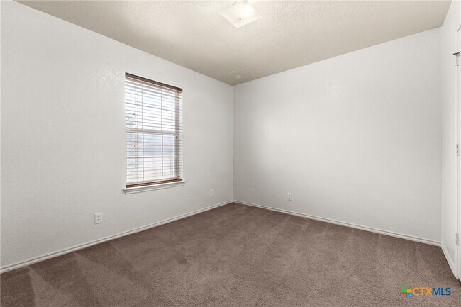 Building Photo - 3809 Kevin Shaw Dr