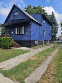 Building Photo - 308 153rd Pl