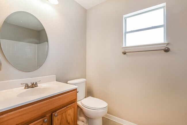 Building Photo - 2572 Palmetto Ridge Cir