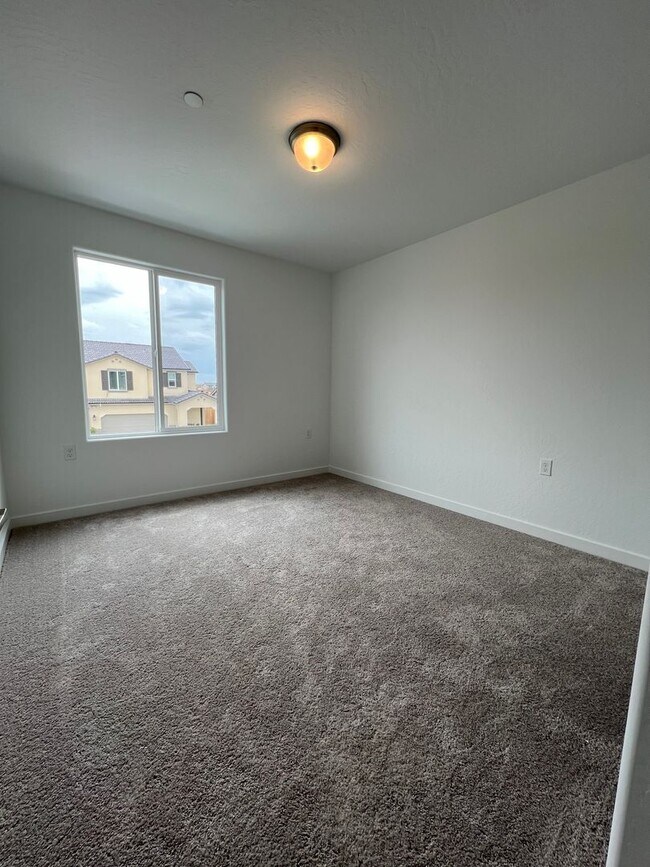 Building Photo - Price reduced!!! Be the first to live in t...