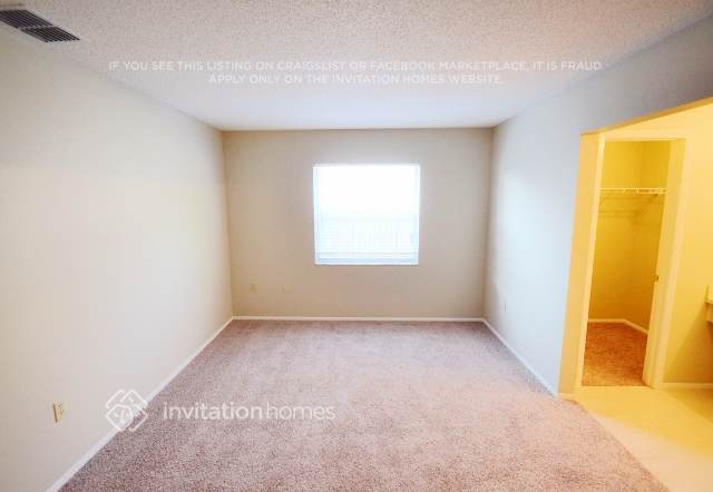 Building Photo - 1419 Marigold Dr