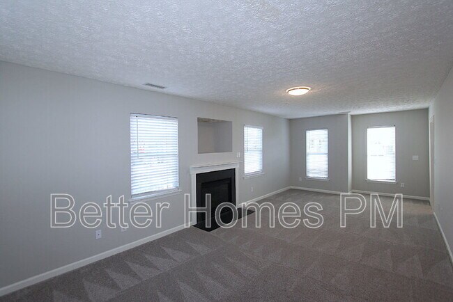 Building Photo - 3208 Mango Dr