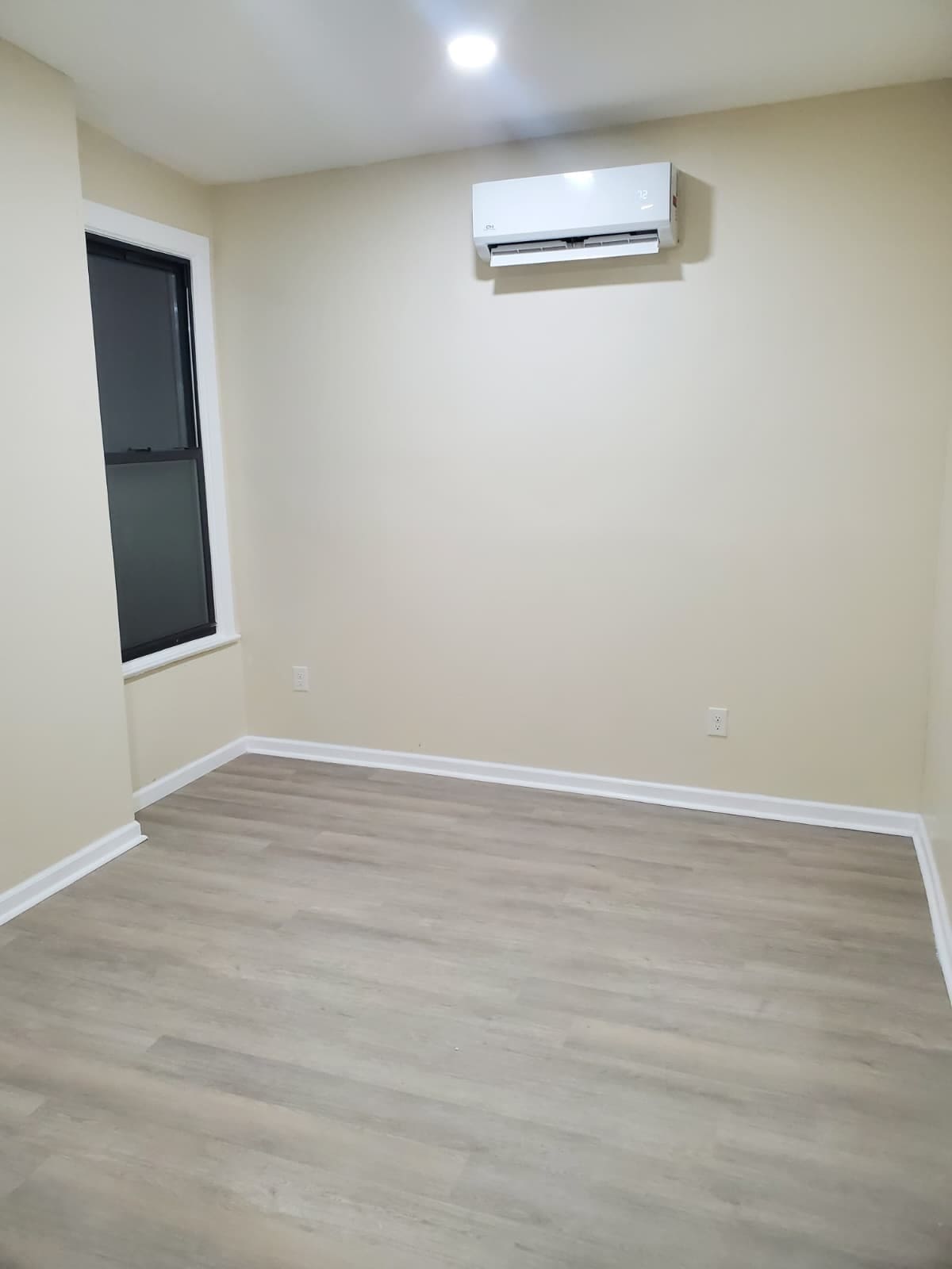 Bedroom - 170 Washington Ave