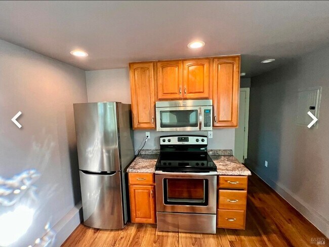 Building Photo - 1457 Alabama St