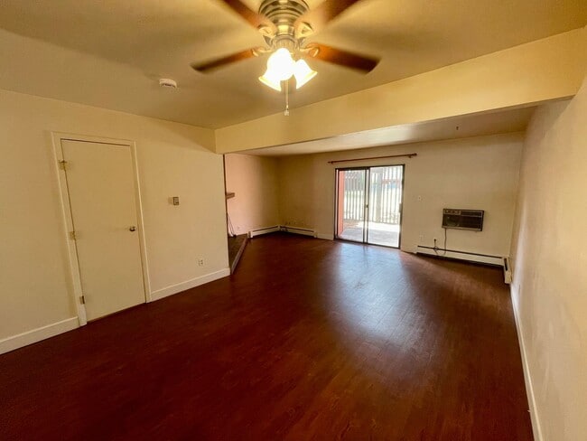 Building Photo - Beautiful Two-story, 3 Bed, 1.5 Bath Condo 1/2 Mile from CSU!
