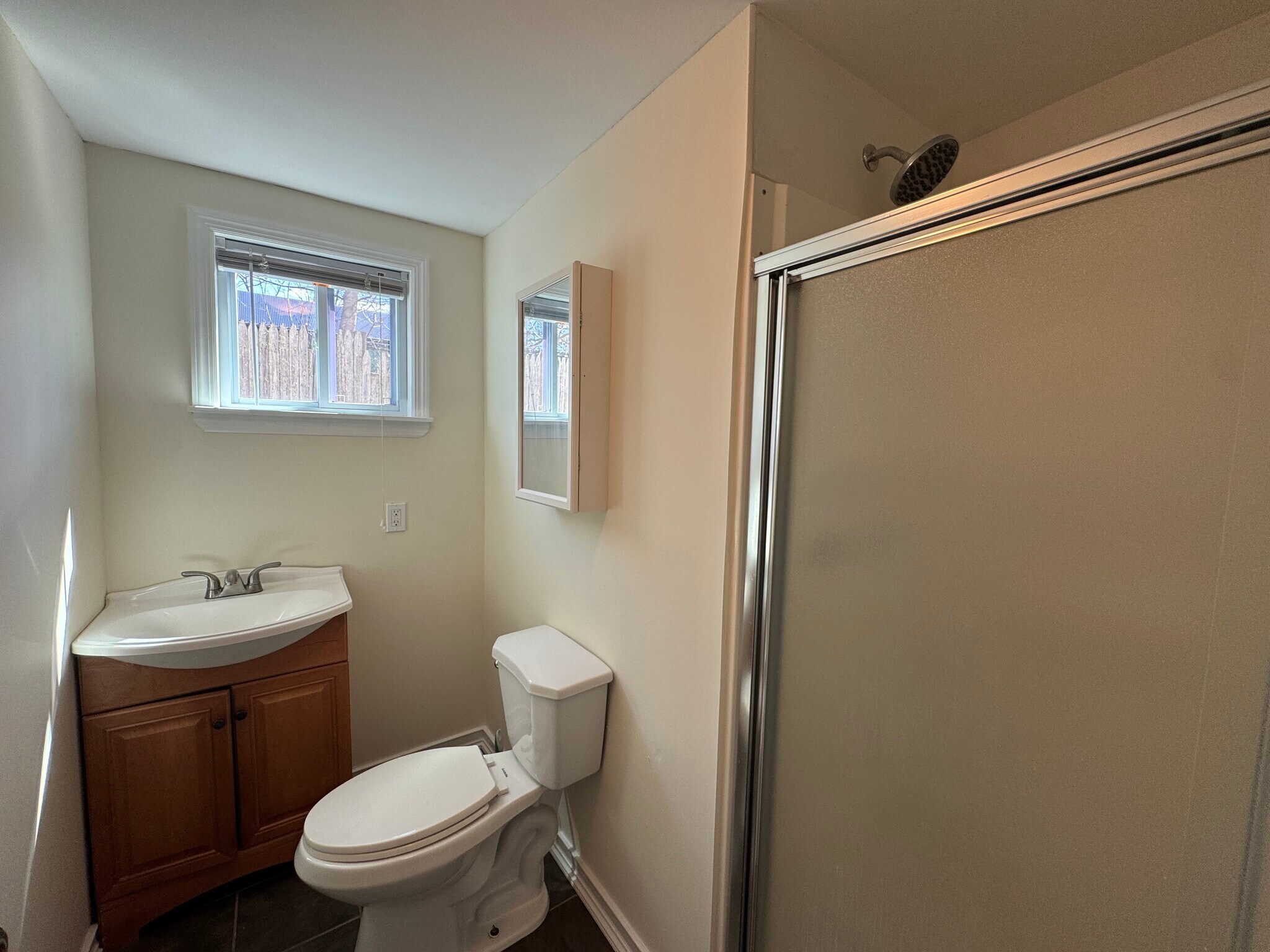 Building Photo - 40 Whitestone Rd