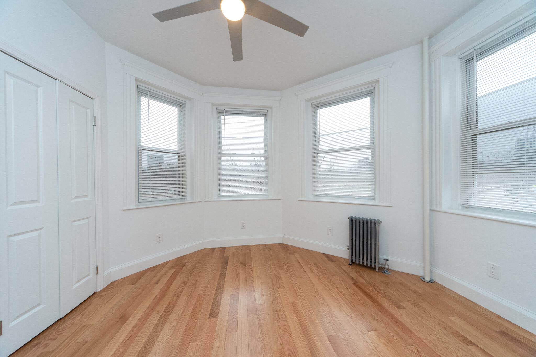 Building Photo - 95 Park Dr