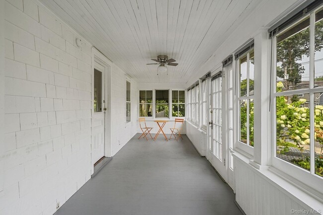 Building Photo - 196 Melville Rd