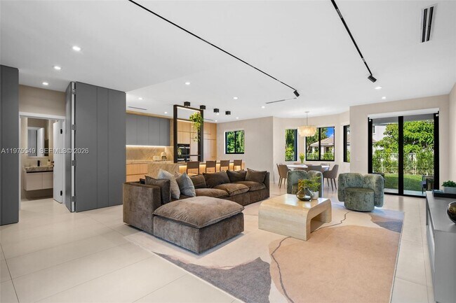 Building Photo - 1077 Golden Cane Dr