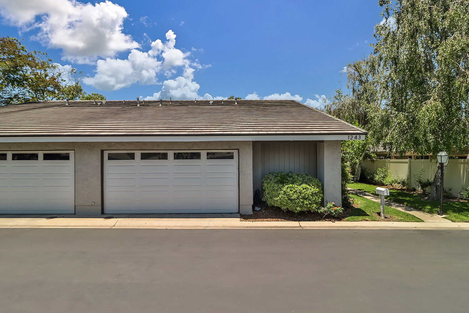 Building Photo - 1243 Clippers Cir