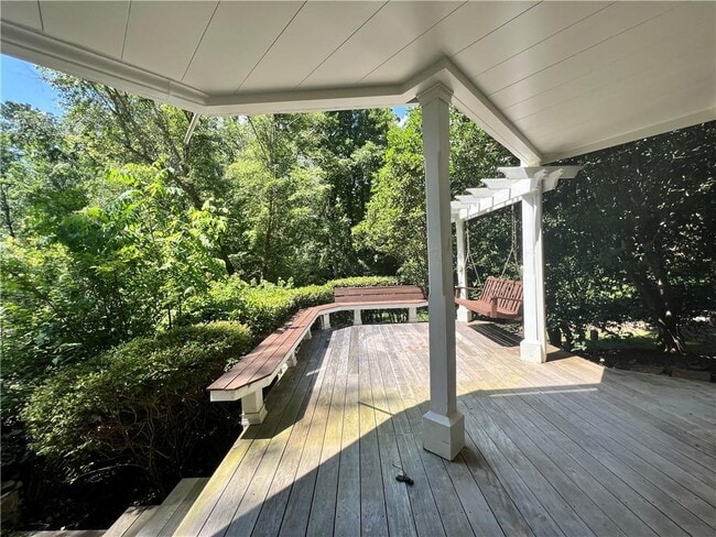 Building Photo - 5630 Sandown Way