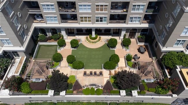 Building Photo - 3334 Peachtree Rd NE