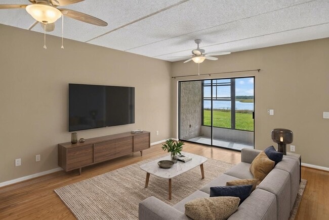 Building Photo - 29 Aledo Ct