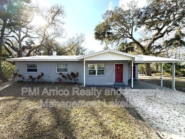 Primary Photo - 916 Palmer Rd