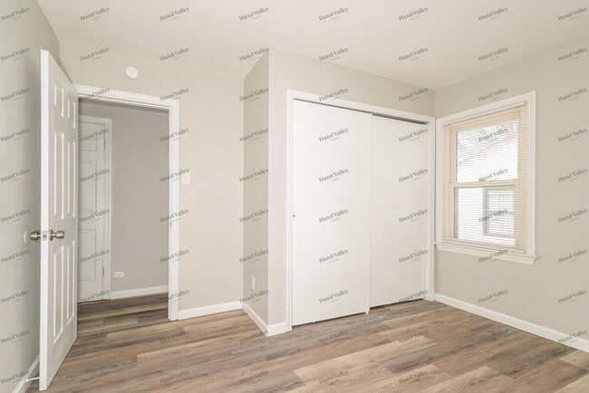 Building Photo - 1220 St Bernadette Ln