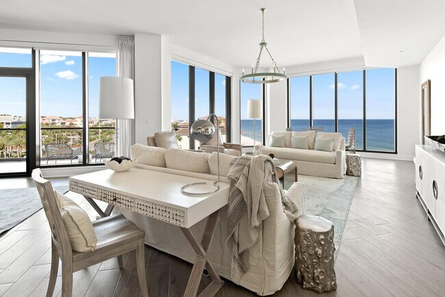 Building Photo - Costa Blanca Deluxe condominium