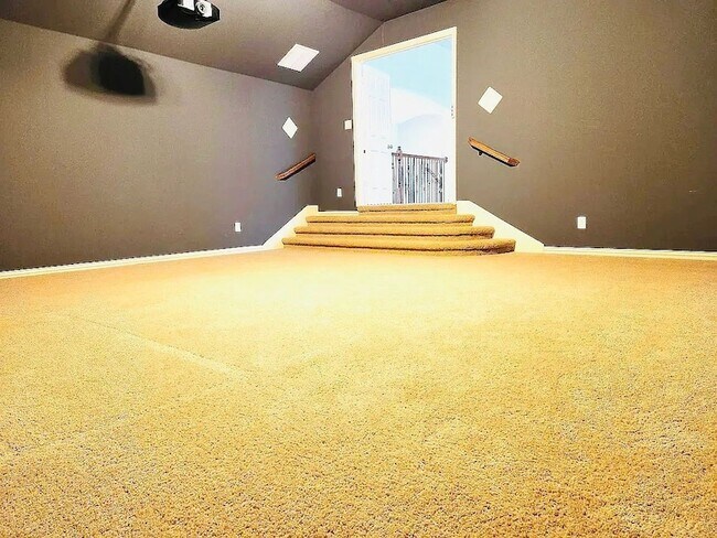 Building Photo - 2742 Hidden Knoll Tr