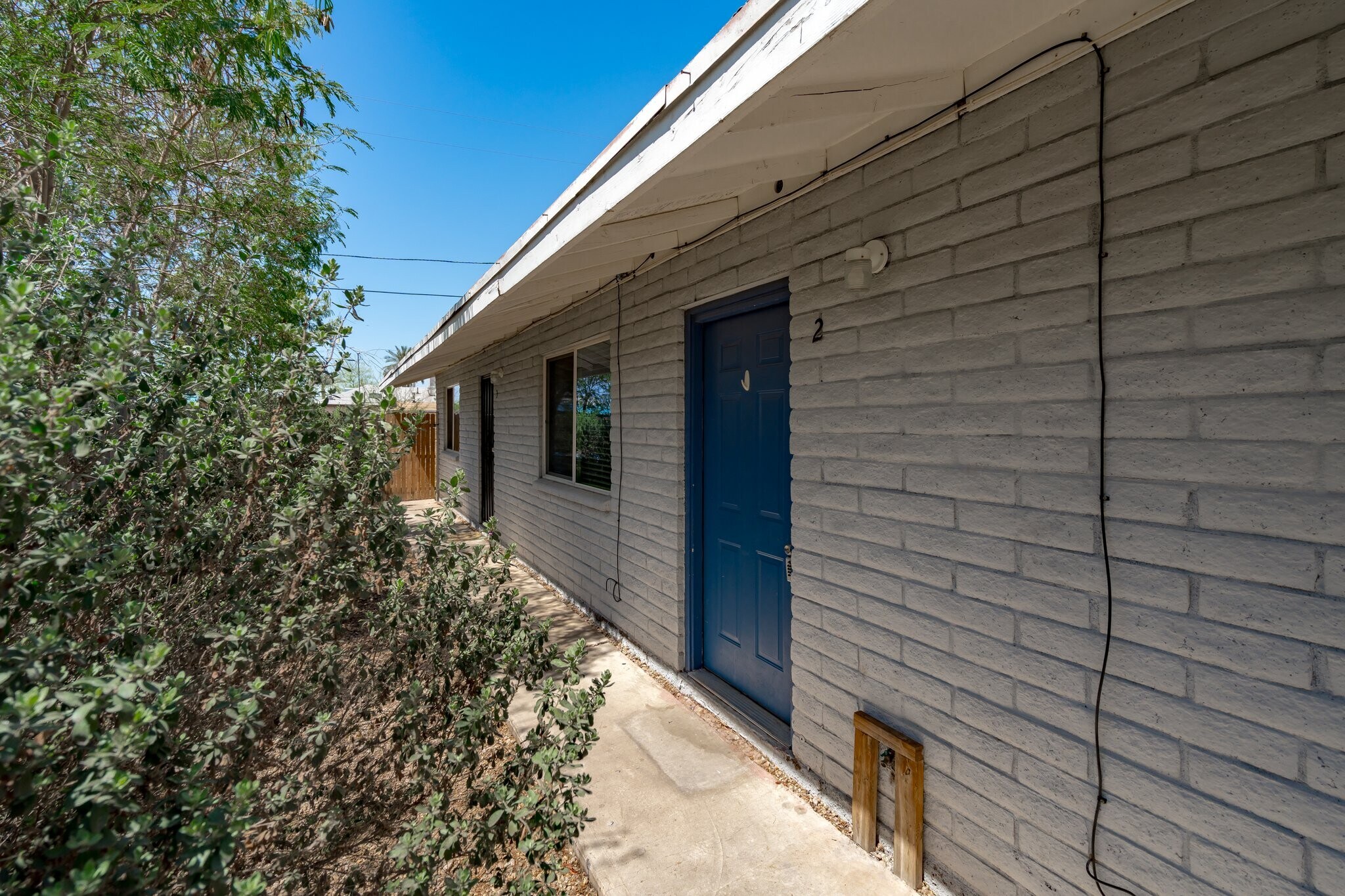 Building Photo - 1106 North 25th Pl