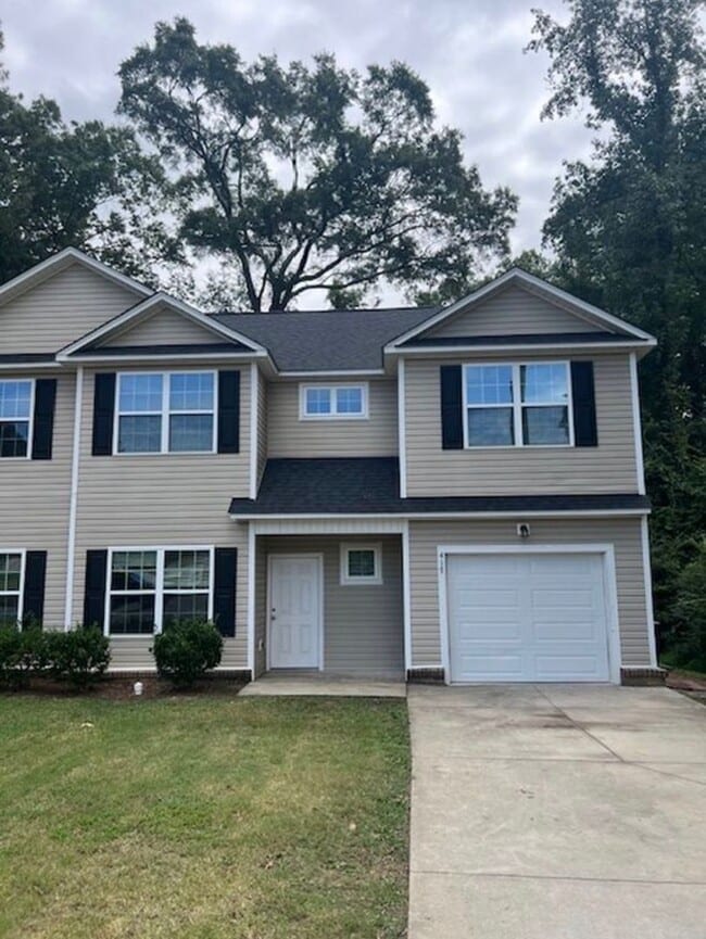 Building Photo - Duplex Rental Available in Garner – 4 Bed, 2.5 Bath with Garage & Private Backyard