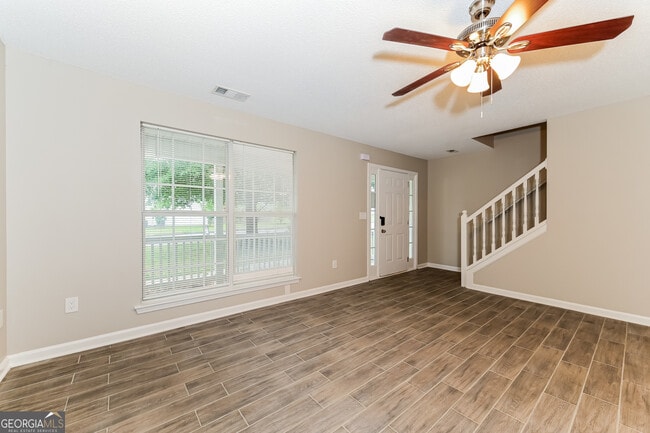 Building Photo - 6034 Waggoner Ct