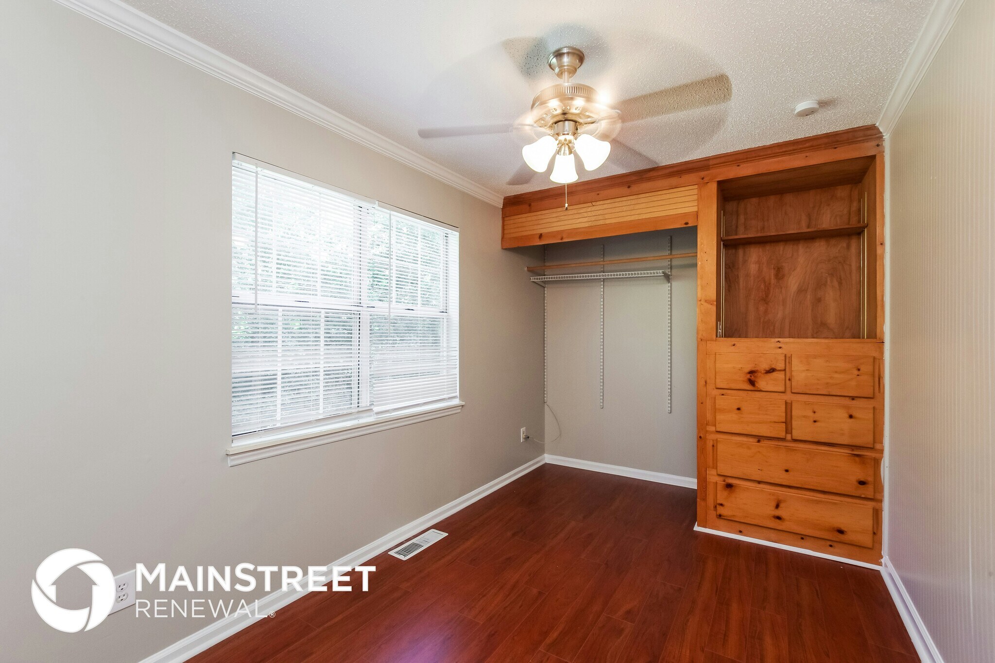 Building Photo - 13841 Poppleton Ct