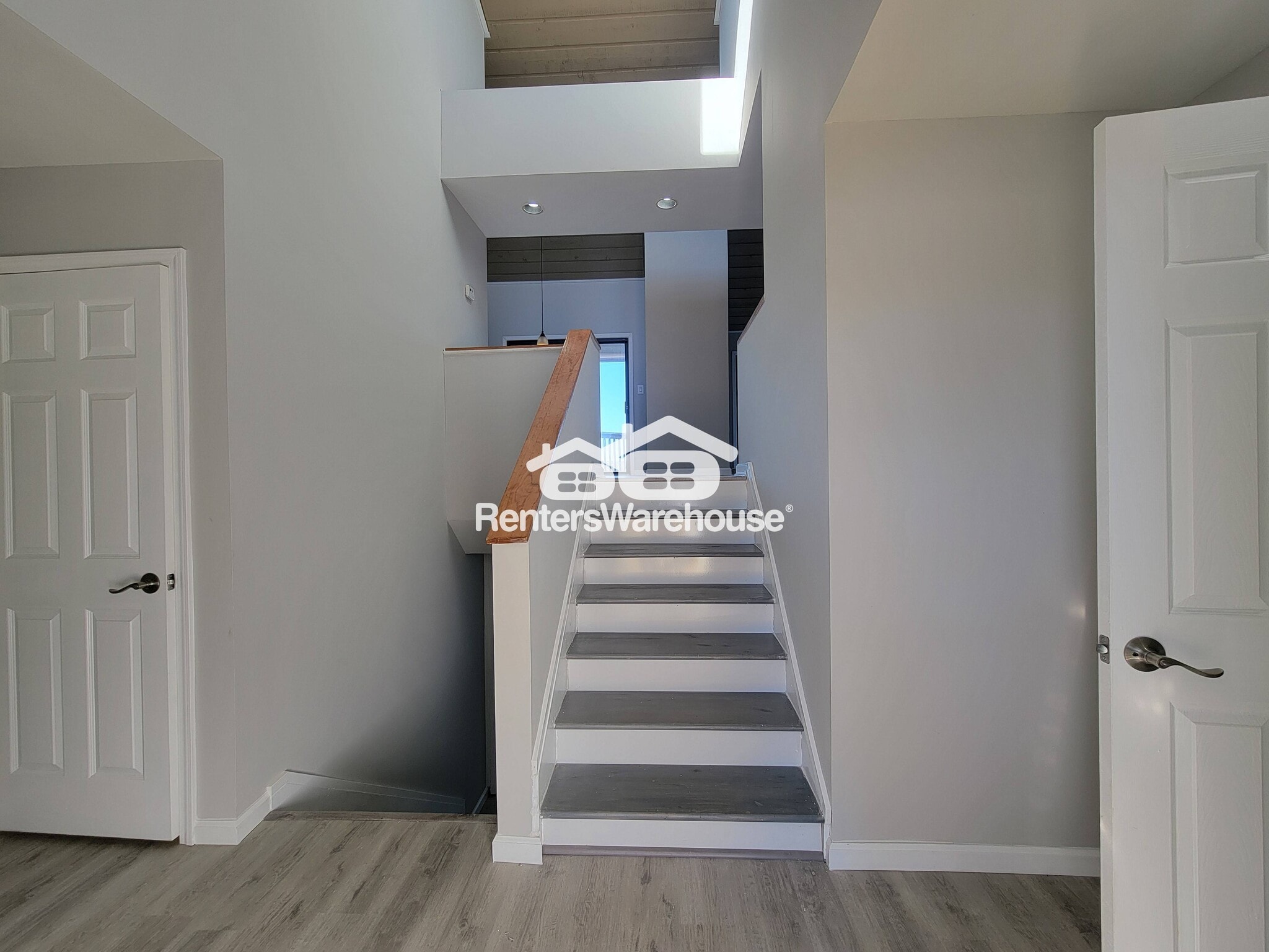 Building Photo - 269 Clearview Ct