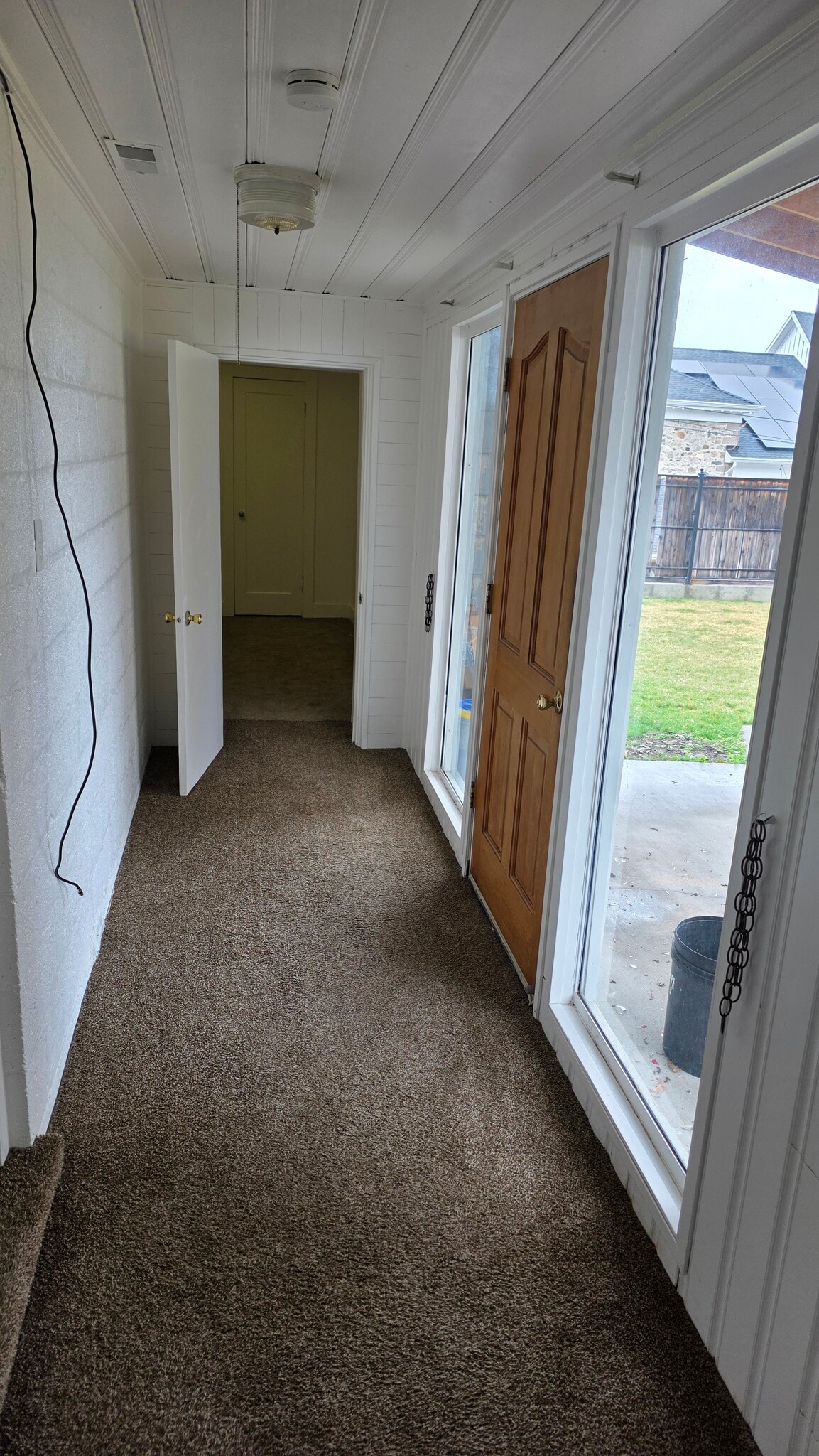 Building Photo - 547 E 100 N