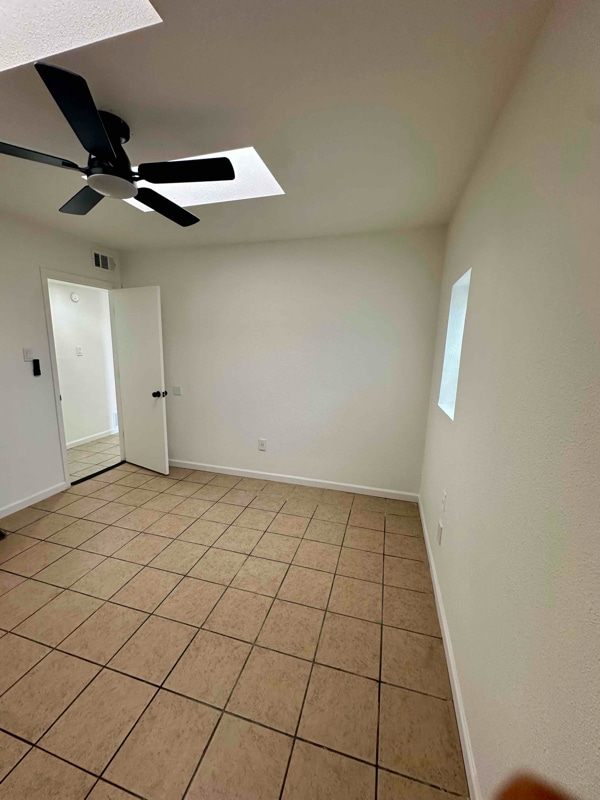 Building Photo - 105 Valencia Loop