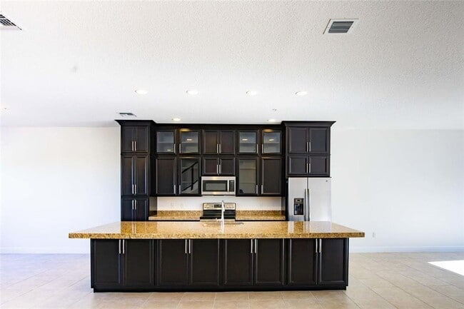 Building Photo - 1759 NW 124th Way