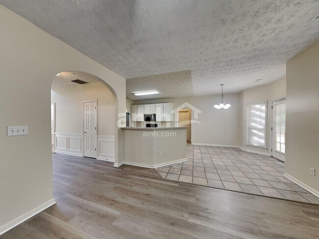 Building Photo - 5390 Spotted Fawn Ct