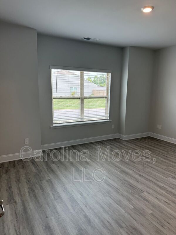 Building Photo - 3 Bracken Wds Wy