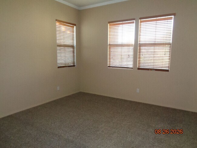 Building Photo - 6721 Princessa Dr