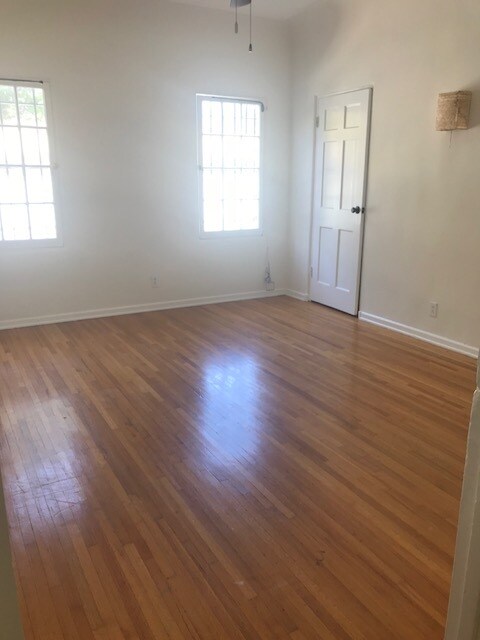 Building Photo - 1426 Alvira St