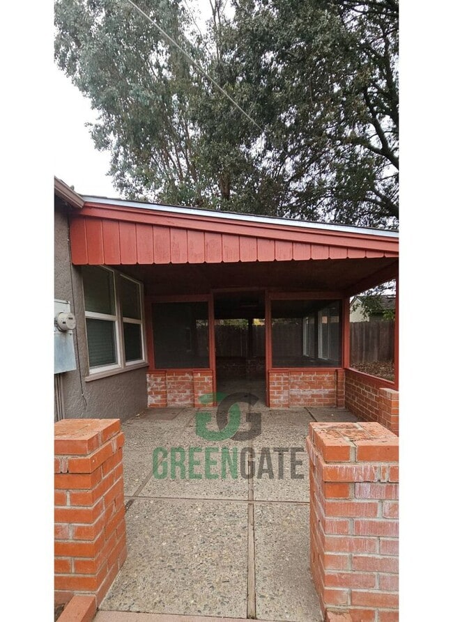 Building Photo - Lovely 2 Bedroom Home in Modesto AVAILABLE NOW!!