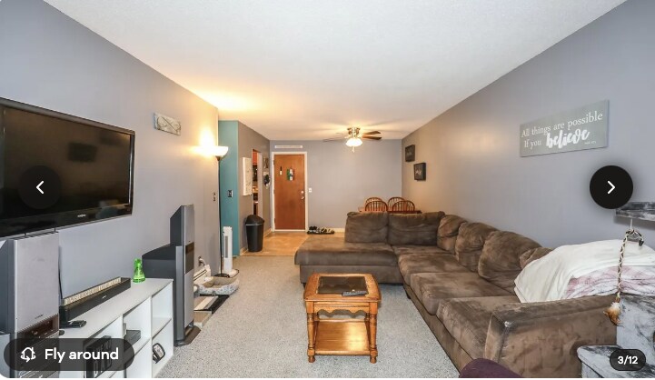 Building Photo - 10 Strawberry Bank Rd