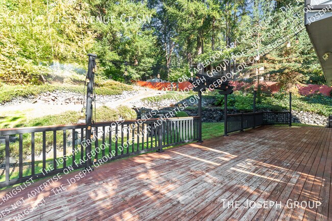 Building Photo - 10525 91st Ave Ct SW