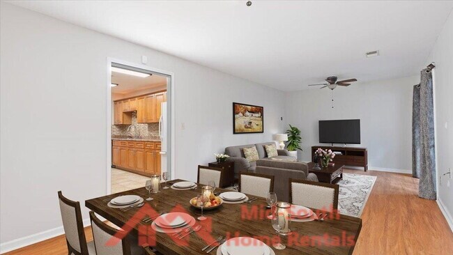 Building Photo - 4515 Flamingo Rd