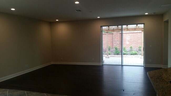 Building Photo - Avalon Reserve-1021 Vinsetta Circle Winter Garden FL 34787