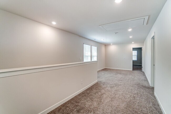 Building Photo - Move-in Ready 3 Bedroom in Mint Hill!