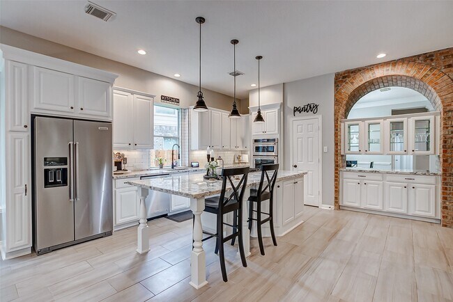 Building Photo - 18207 Red Eagle Ct
