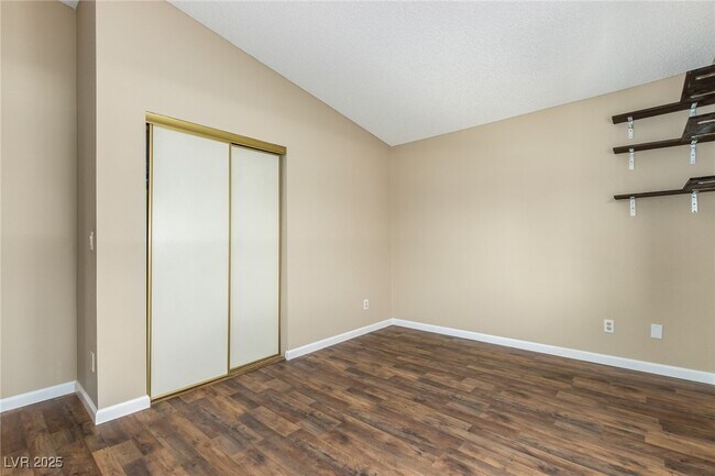 Building Photo - 616 Jonathan Glen Way