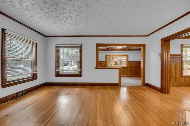 Building Photo - 610 Ashland Ave