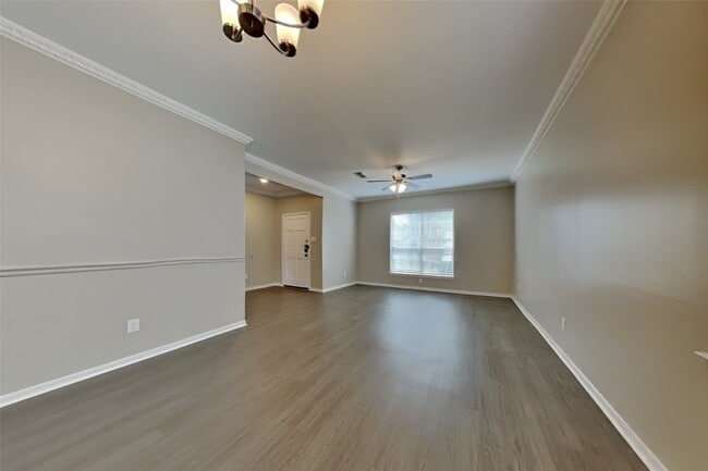 Building Photo - 12618 Duchess Ln